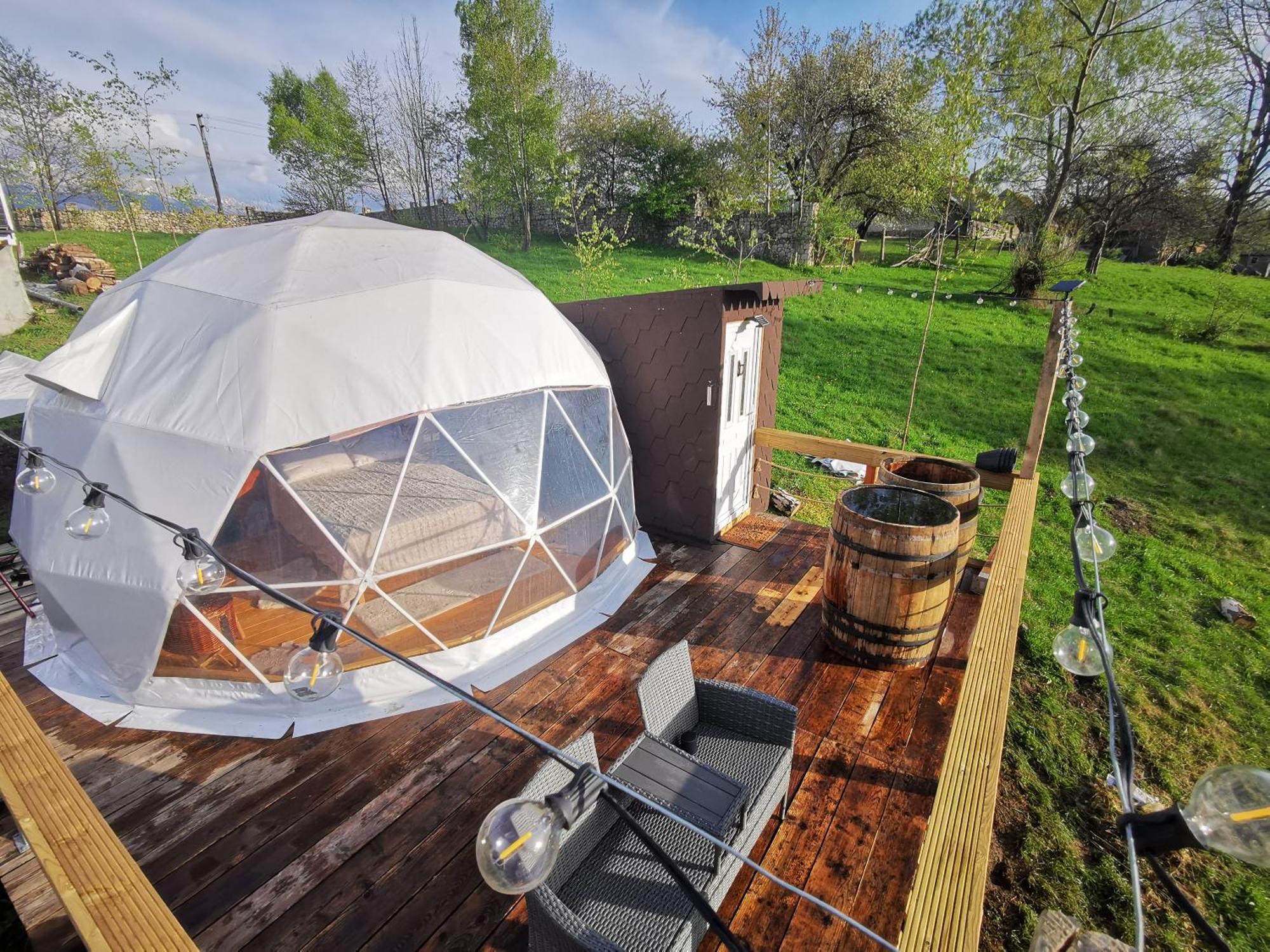 فندق Glamping Zazen Drumu Carului المظهر الخارجي الصورة